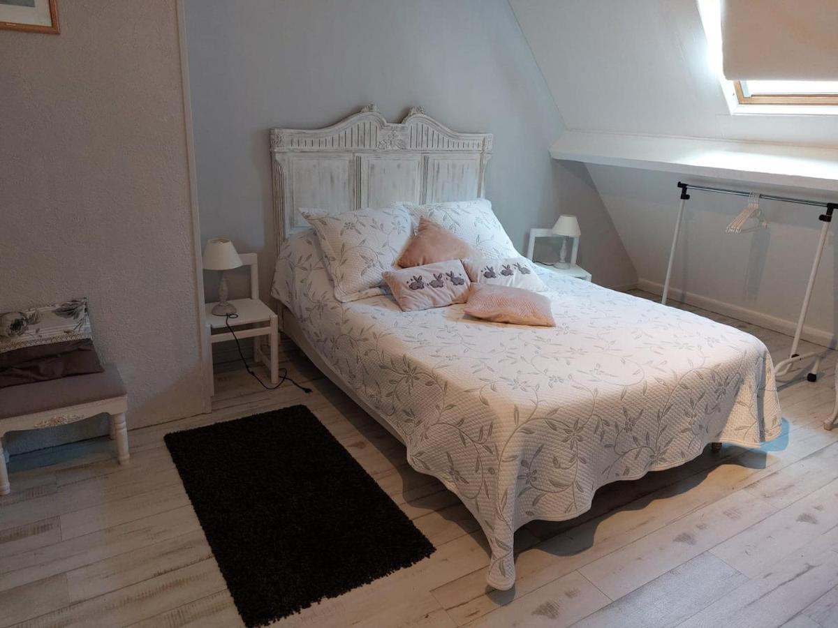 Bed and Breakfast Le Petit Bois Normand - Chambre D'Hote Champ-du-Boult Zewnętrze zdjęcie